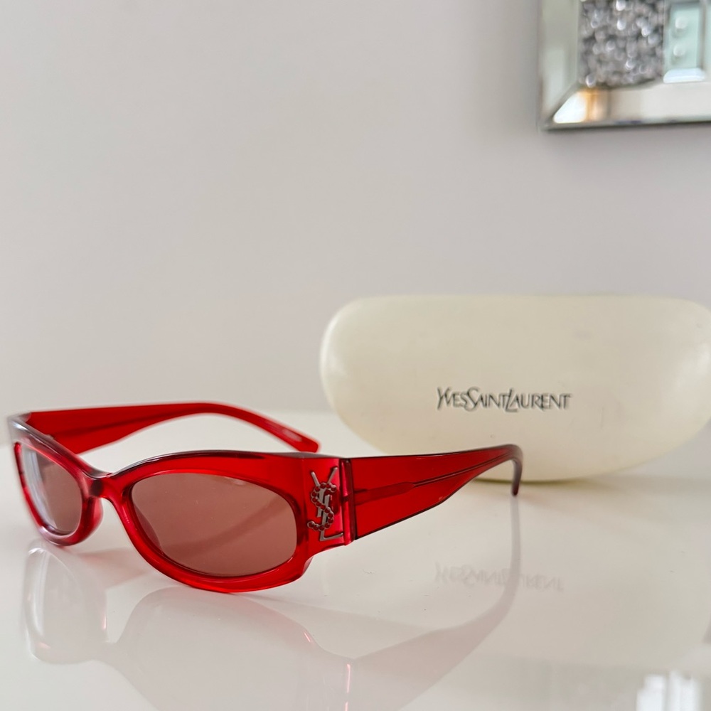 LIKE NEW 🍒 Vintage Yves Saint Lauren red rectangular sunglasses